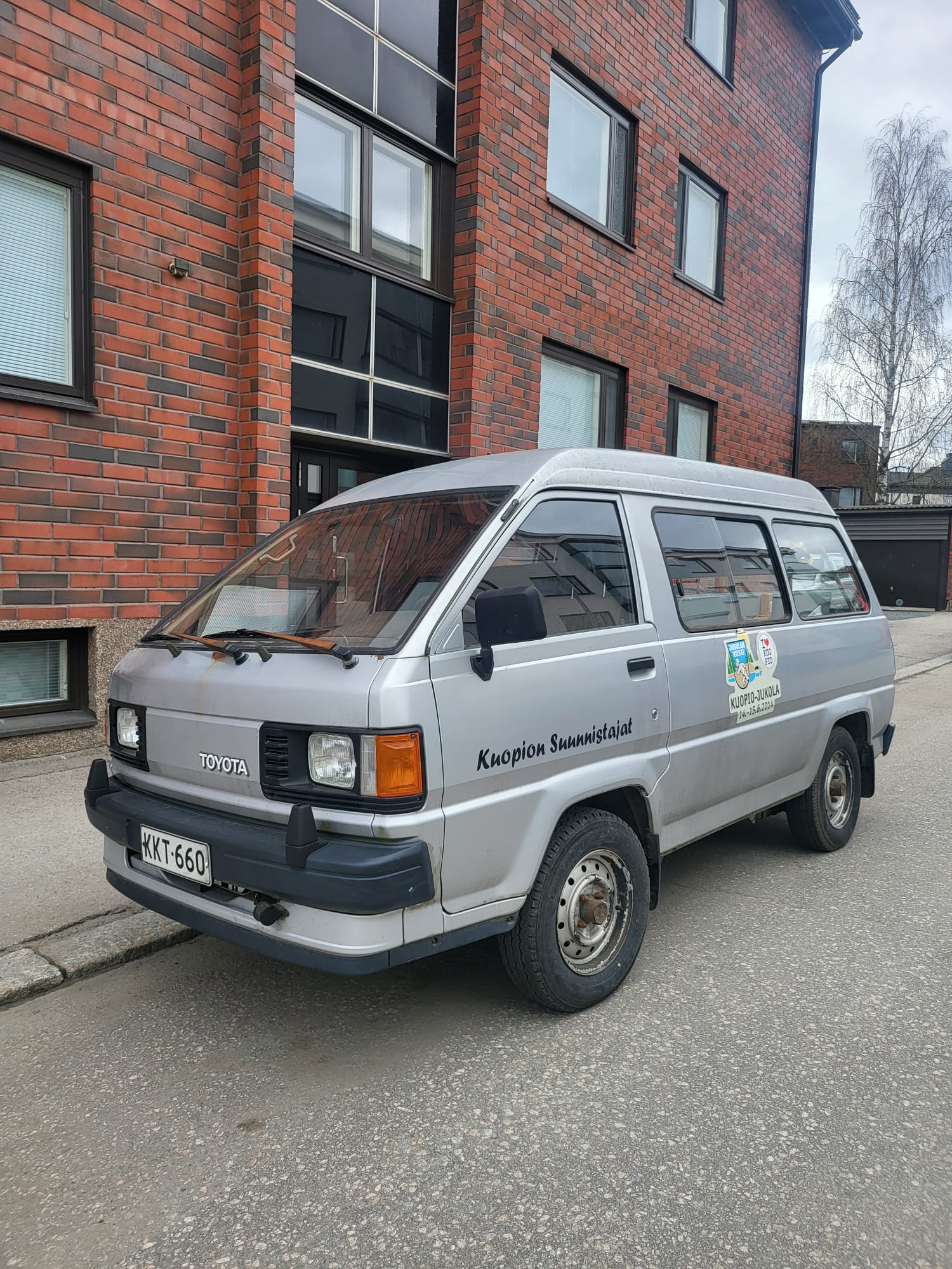 Toyota LiteAce – Kuopion Suunnistajien klassikkoauto